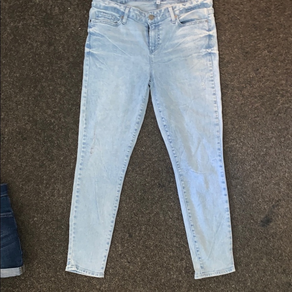 Like new page jeans size 31 very soft and comfy